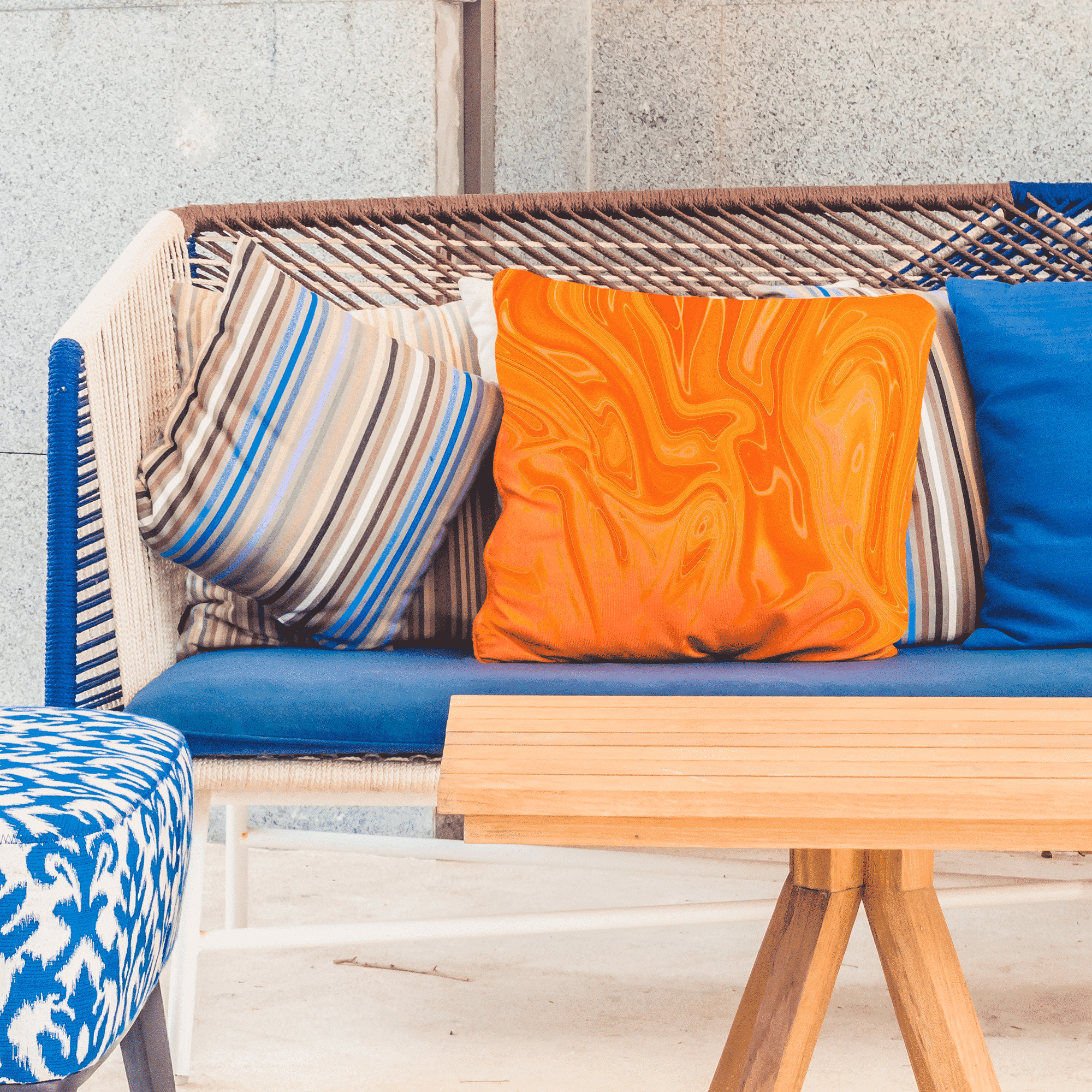 Outdoor Pillows & Cushions