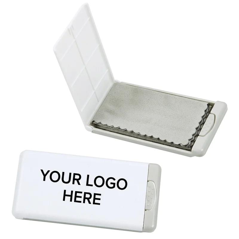 Peak Performance Cleaning Cloth in Case